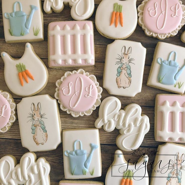 Enchanting Pastel Decorative Cookies: Whimsical Treats for Celebrations.