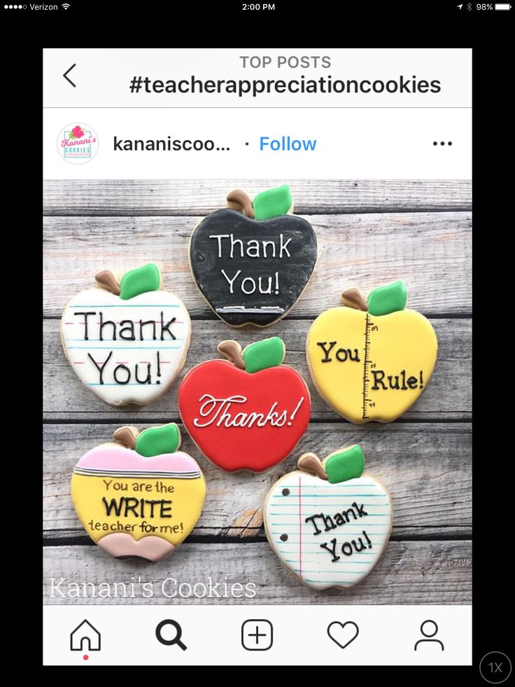 Creative Apple-Shaped Cookies: Vibrant Expressions of Gratitude for Teacher Appreciation.