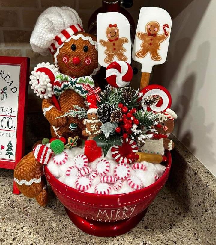 Cheerful Gingerbread-Themed Holiday Centerpiece with Festive Decorations.