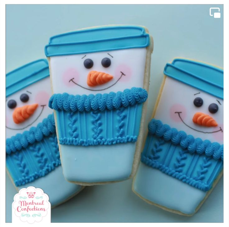 Cheerful Snowman Cookies: Whimsical Winter Treats for Holiday Gatherings.