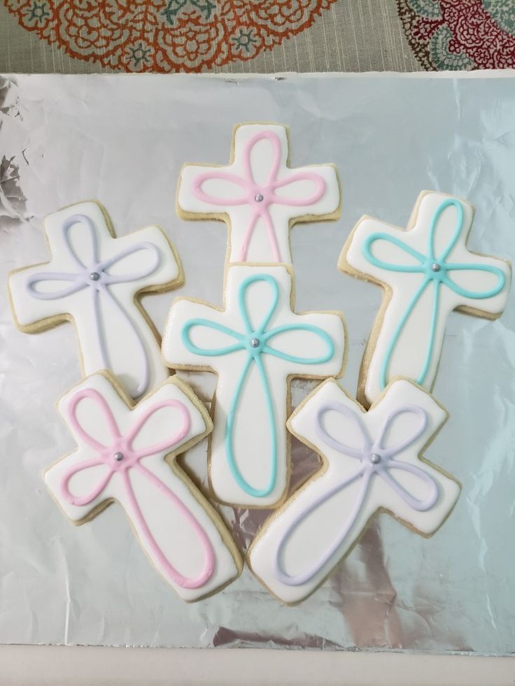 Pastel Iced Cross-Shaped Cookies: Elegant Treats for Celebratory Events