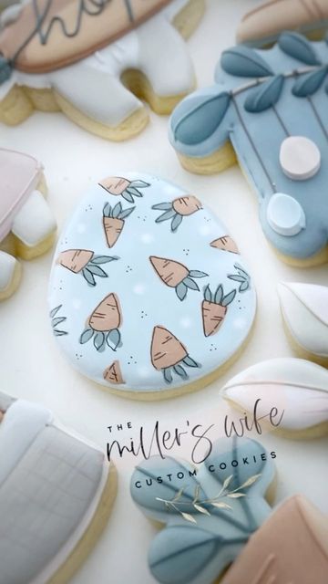 Whimsical Carrot-Patterned Cookies Add Playful Charm to Dessert Tables