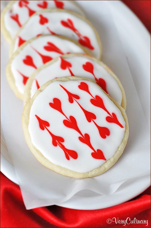 Charming Heart-Themed Cookies for Valentine's Day Celebrations