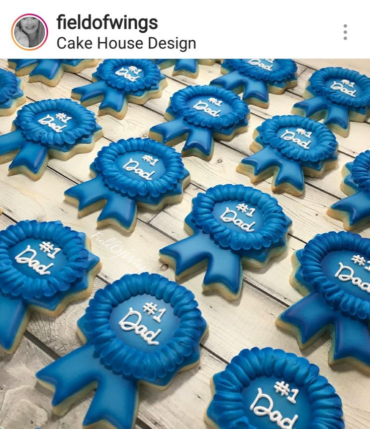 Vibrant Decorative Blue Award-Ribbon Cookies for Festive Celebrations