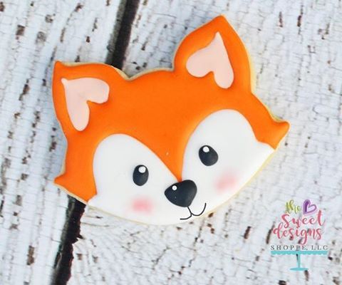 Playful Whimsical Fox Design for Vibrant Nail Art