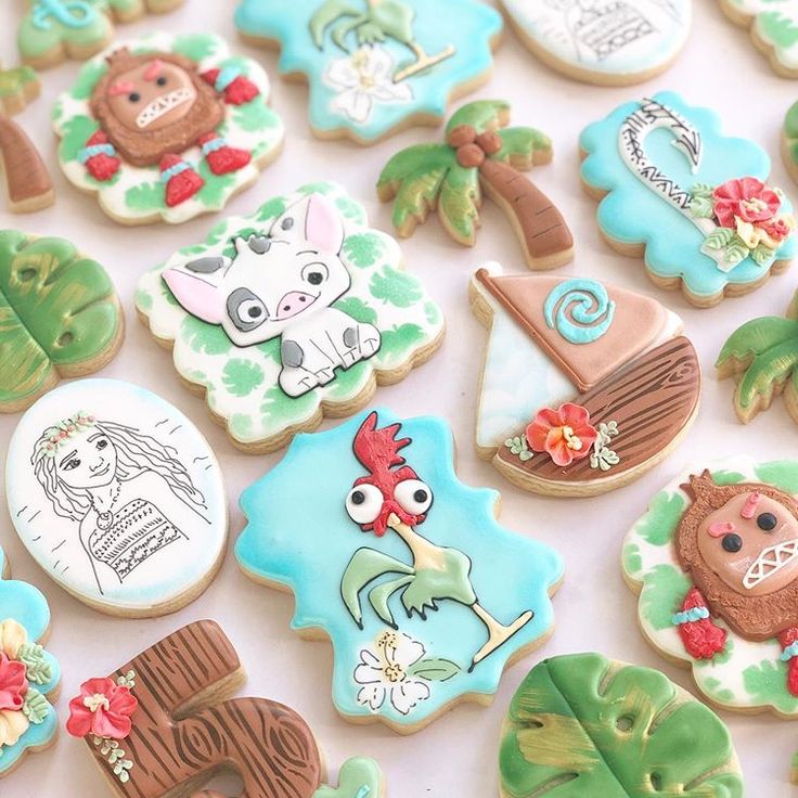 Tropical-Inspired Whimsical Cookie Designs: Vibrant Aesthetics for Festive Celebrations.