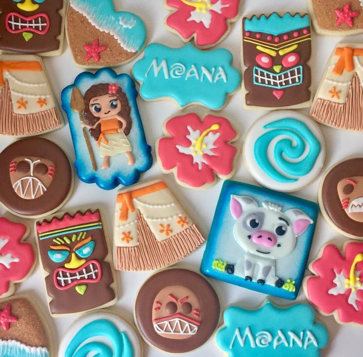 Whimsical Tropical-Themed Cookie Designs Perfect for Parties and Celebrations