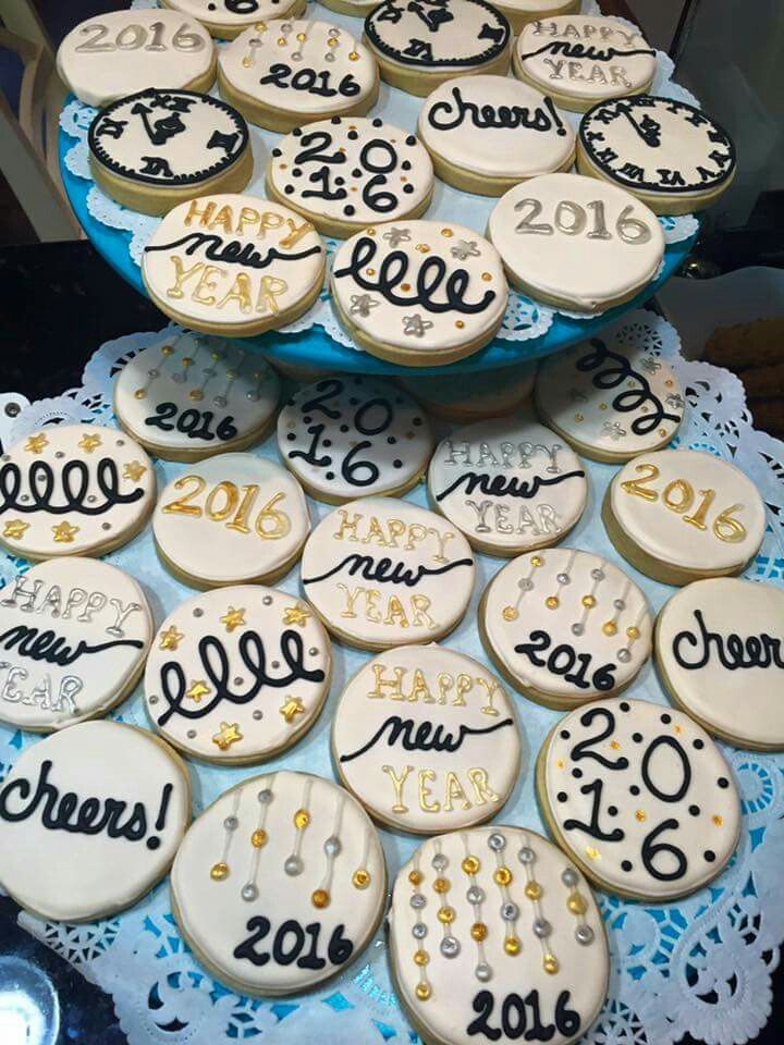 Festive Decorated Cookies for a Joyful New Year's Celebration.