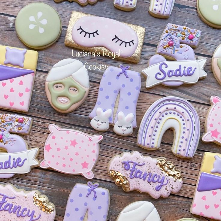 Charming Pastel Cookie Designs with Whimsical Themes and Elegant Details