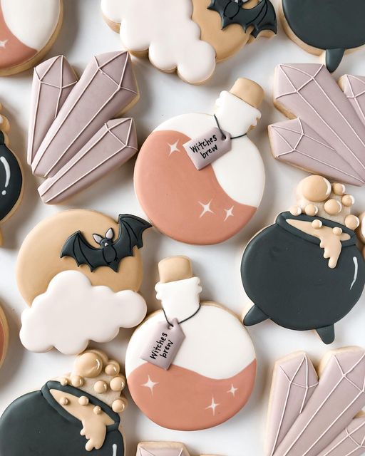 Enchanting Whimsical Cookie Designs for Playful Celebrations.