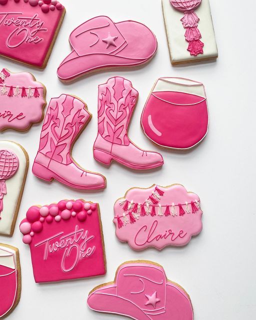 Vibrant Western-Themed Cookie Designs with Intricate Icing for Celebrations