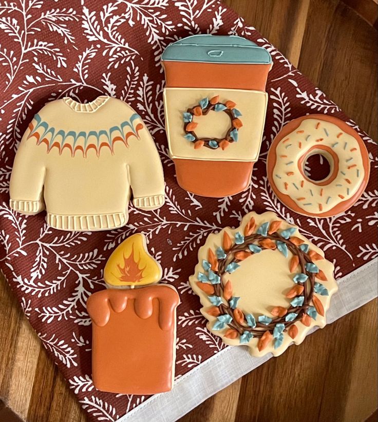 Cozy Autumn-Inspired Festive Cookies: Sweater Shapes and Seasonal Accents