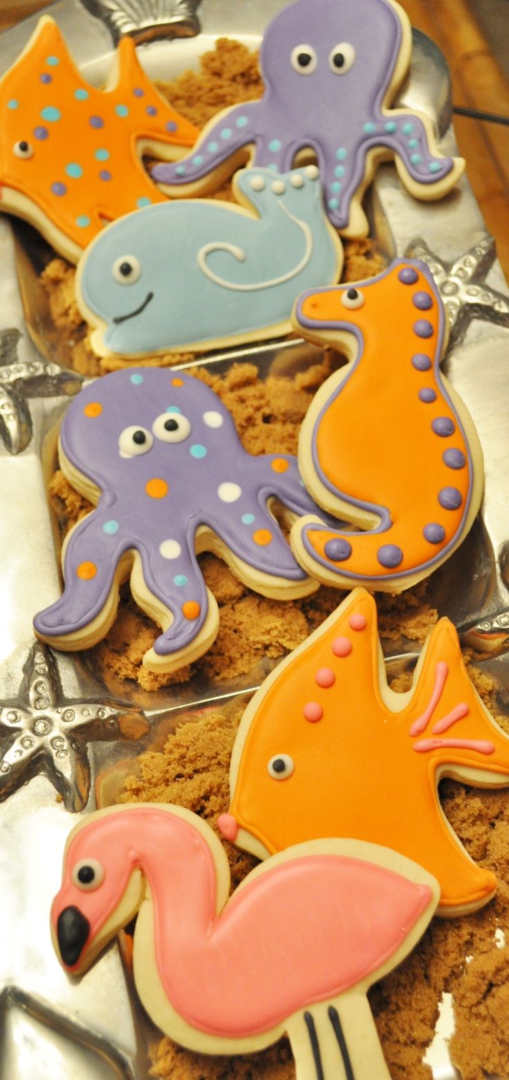 Vibrant Marine-Themed Cookies for a Whimsical Beach Party.