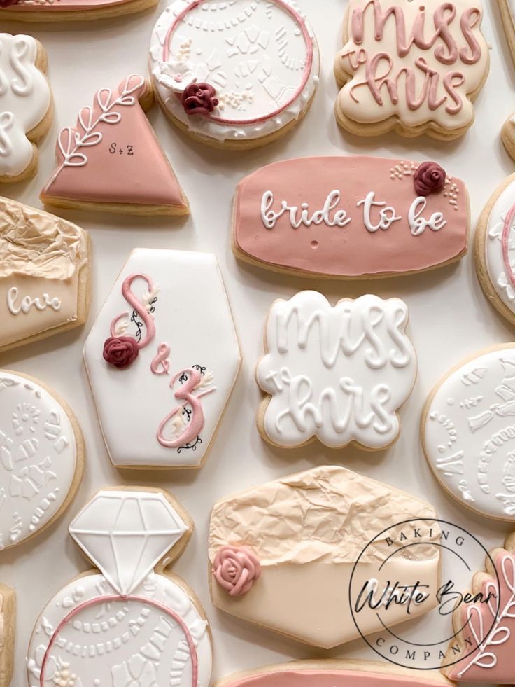 Romantic Bridal-Themed Elegant Cookie Designs with Intricate Details and Soft Pastel Colors