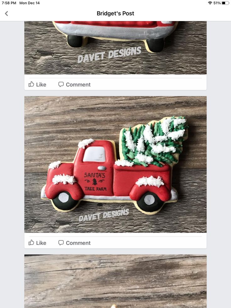 Charming Festive Cookie Design: Vintage Red Truck with Christmas Tree