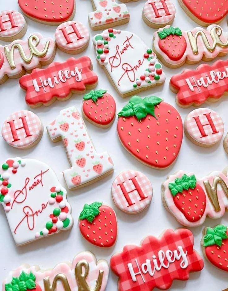 Vibrant Strawberry-Adorned Cookie Designs: A Cheerful Visual Feast for Celebrations.